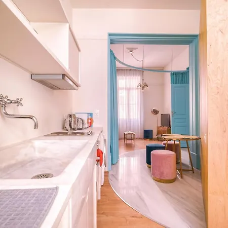 Keramos Lejlighedshotel